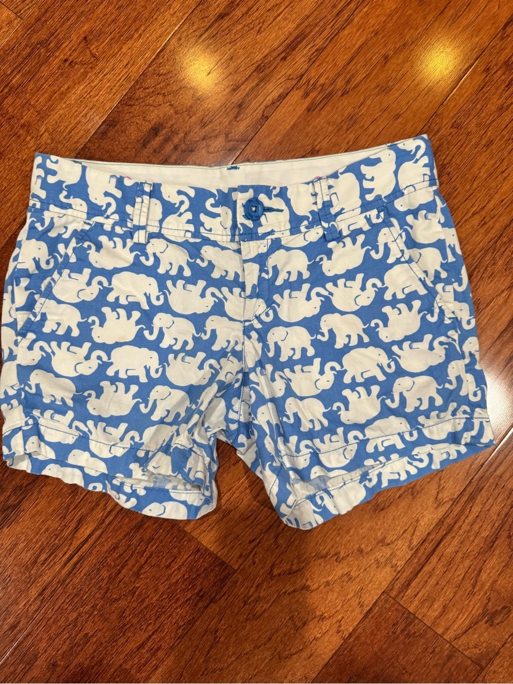 Lilly Pulitzer Tusk In Sun pattern Callahan shorts Size 2